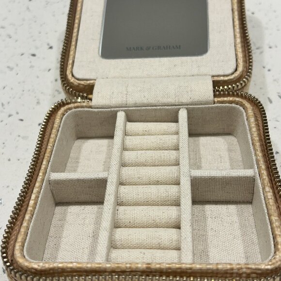 Mark & Graham Raffia Travel Jewelry Case - Picture 6 of 9